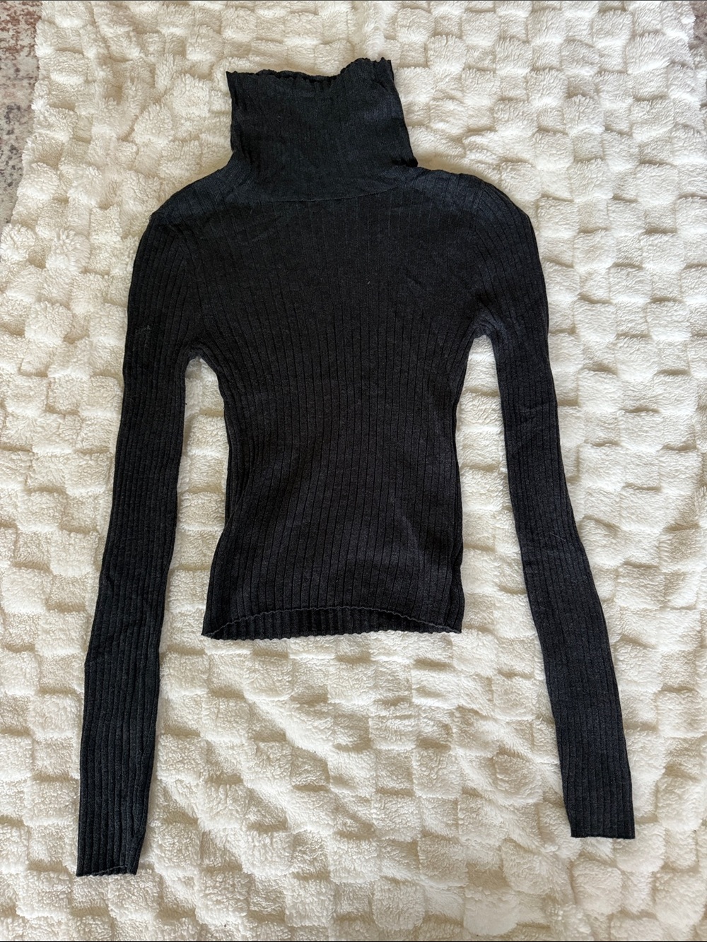 American Eagle Outfitters Black Ribbed Turtleneck Sweater